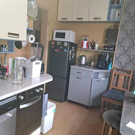 Pokój W Domu Z Oranżerią I śniadaniem